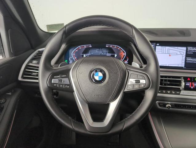 Photo of 2023 Alpine White BMW X5