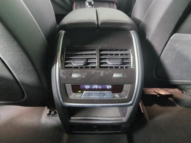 Photo of 2023 Alpine White BMW X5