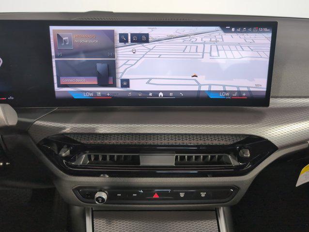 Photo of 2025 Alpine White BMW 330