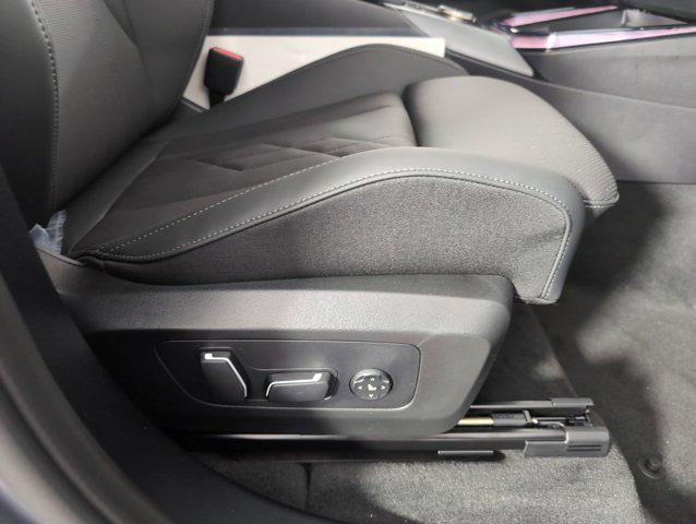 Photo of 2025 Gray Metallic BMW X3
