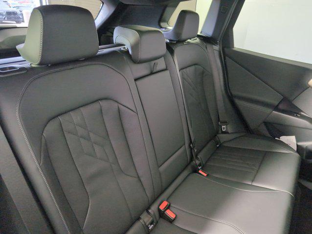 Photo of 2025 Gray Metallic BMW X3