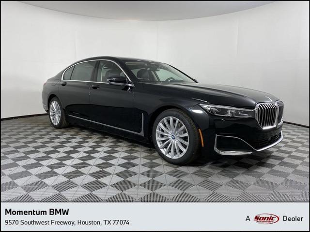 2022 BMW 740