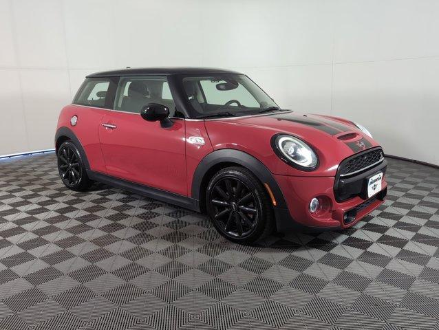 Photo of 2020 Chili Pepper Red MINI Hardtop
