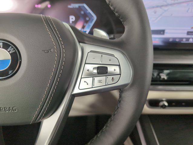 Photo of 2026 Tanzanite Blue II Metallic BMW X7