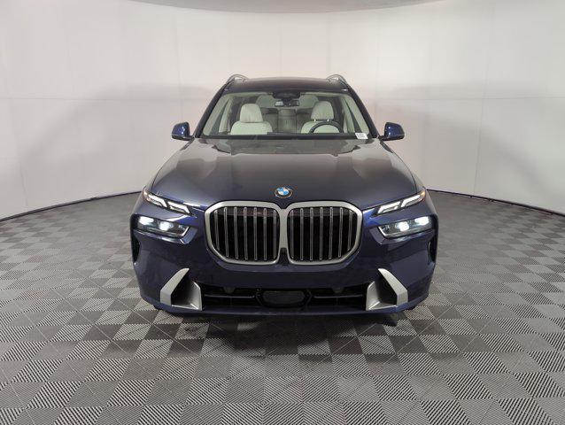 Photo of 2026 Tanzanite Blue II Metallic BMW X7