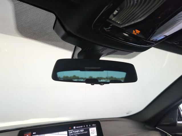 Photo of 2022 Black Sapphire Metallic BMW 530
