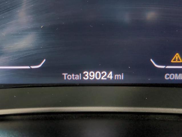 Photo of 2022 Black Sapphire Metallic BMW 530