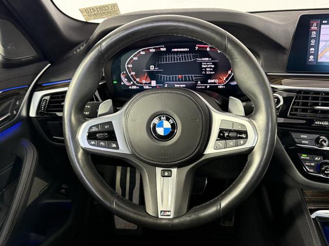 Photo of 2020 Black Sapphire Metallic BMW M550