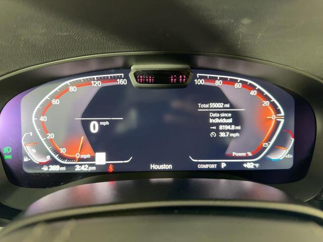 Photo of 2021 Mineral White Metallic BMW 540