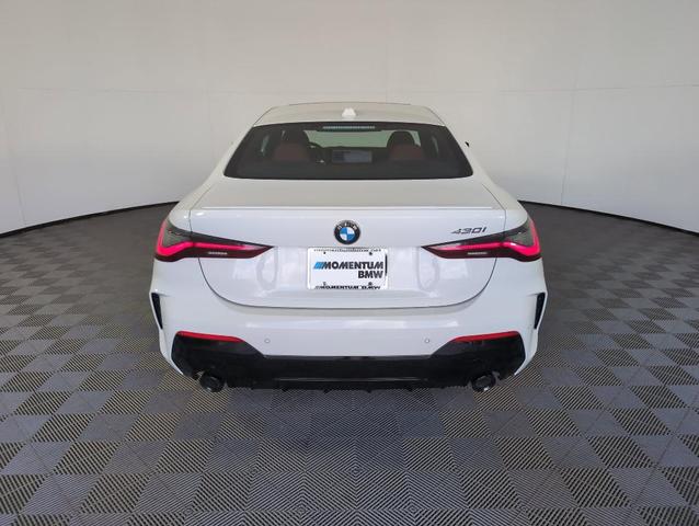 Photo of 2026 Alpine White BMW 430