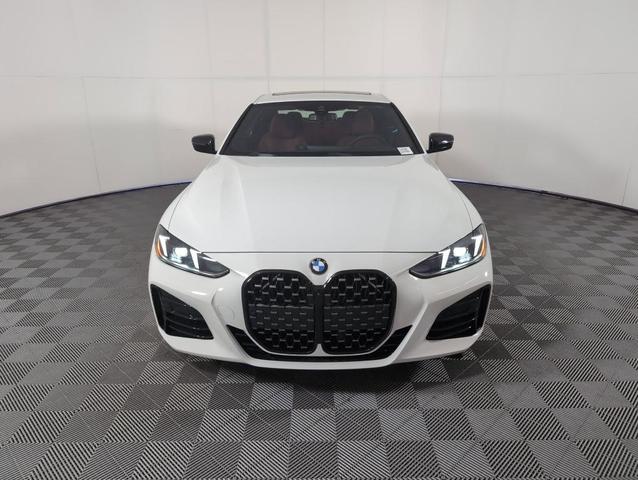 Photo of 2026 Alpine White BMW 430