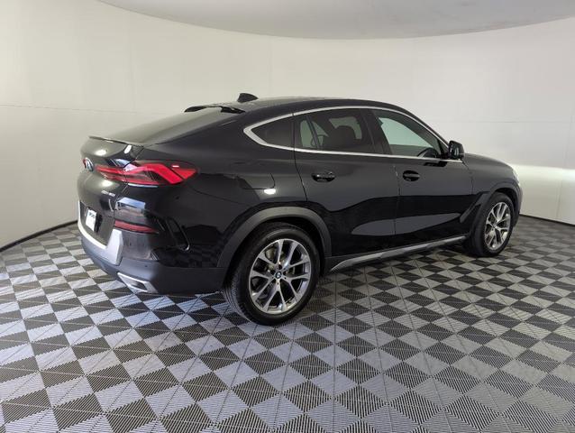 Photo of 2023 Black Sapphire Metallic BMW X6