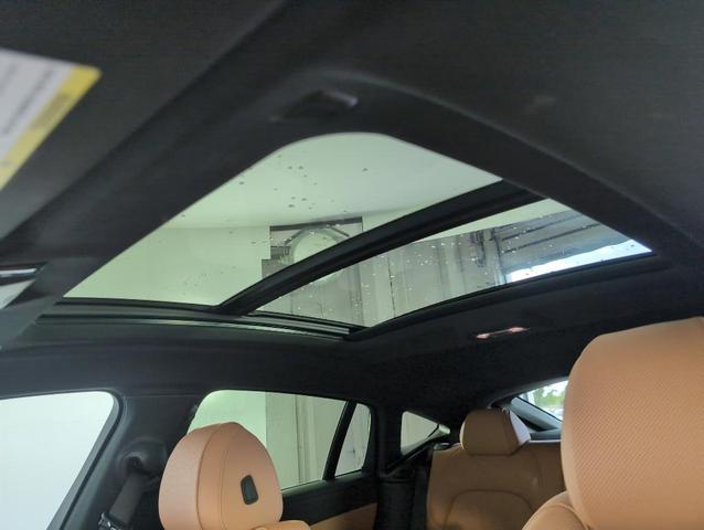 Photo of 2023 Black Sapphire Metallic BMW X6