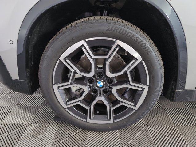 Photo of 2025 Space Silver BMW X1