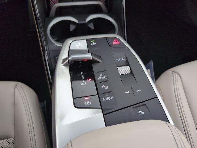 Photo of 2025 Space Silver BMW X1