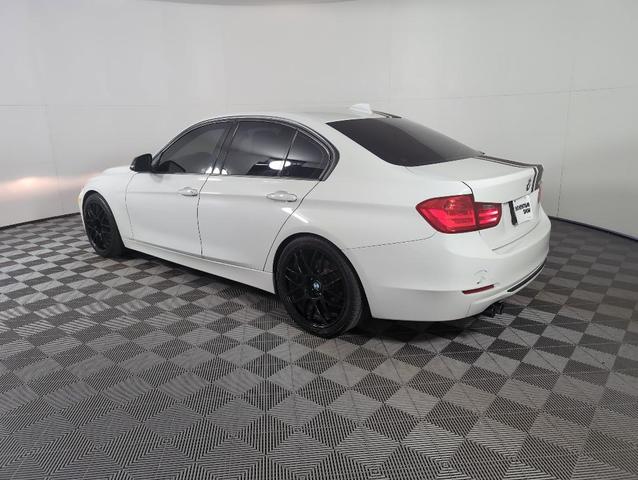 Photo of 2013 Alpine White BMW 328