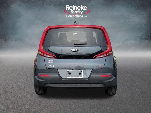 Photo of 2021 Gravity Gray Kia Soul
