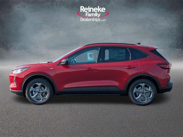 Photo of 2025 Rapid Red Metallic Tinted Clearcoat Ford Escape
