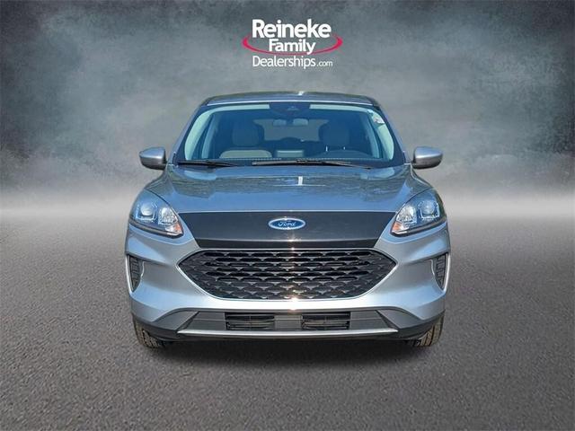 Photo of 2021 Iconic Silver Metallic Ford Escape