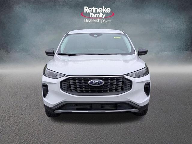 Photo of 2026 Oxford White Ford Escape