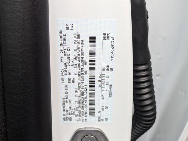 Photo of 2026 Oxford White Ford Escape