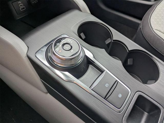 Photo of 2026 Oxford White Ford Escape