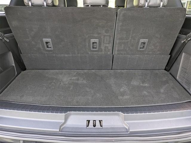 Photo of 2022 Agate Black Metallic Ford Expedition