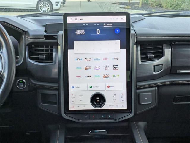 Photo of 2022 Agate Black Metallic Ford Expedition