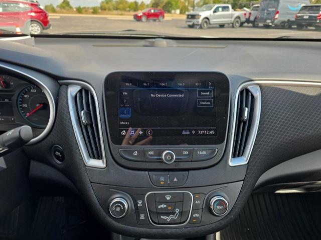 Photo of 2020 Summit White Chevrolet Malibu