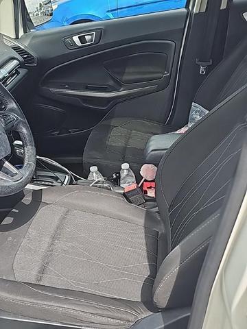 Photo of 2019 Diamond White Ford EcoSport