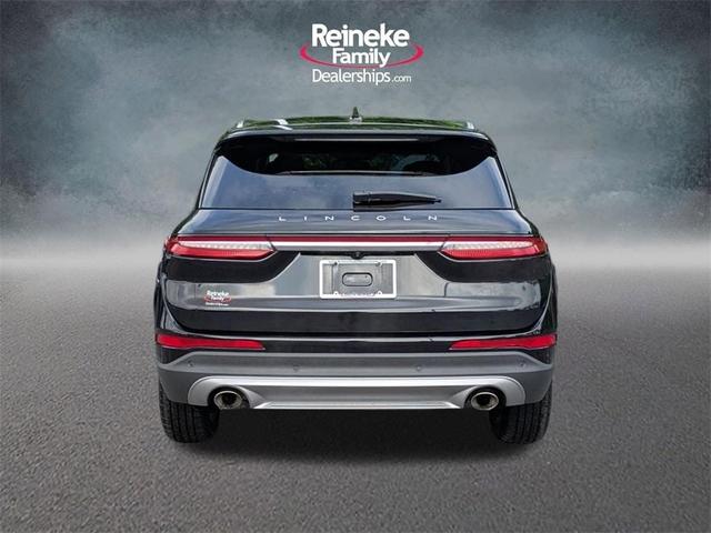 Photo of 2022 Infinite Black Metallic Lincoln Corsair