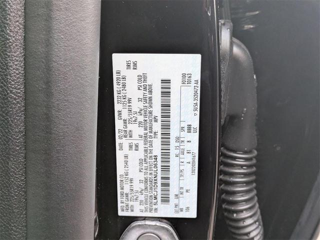 Photo of 2022 Infinite Black Metallic Lincoln Corsair
