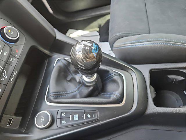 Photo of 2016 Stealth Gray Ford Focus RS