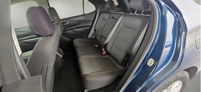 Photo of 2021 Pacific Blue Metallic Chevrolet Equinox