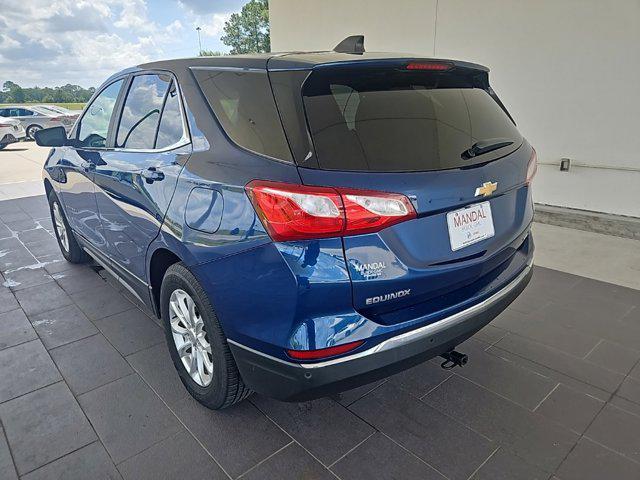 Photo of 2021 Pacific Blue Metallic Chevrolet Equinox
