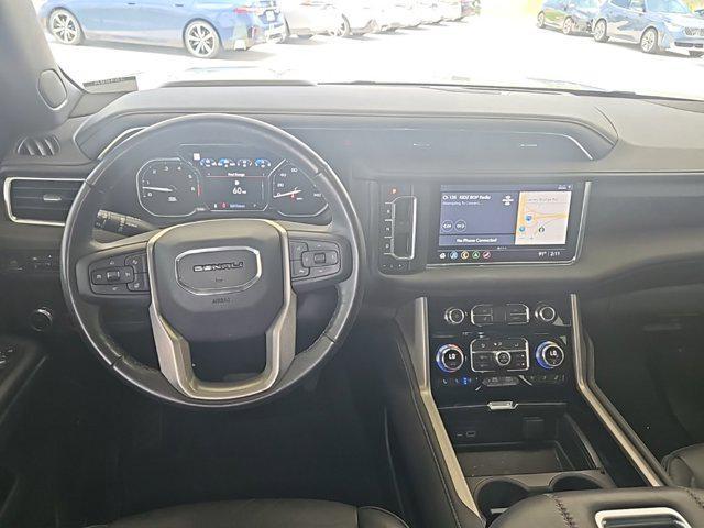 Photo of 2021 White Frost Tricoat GMC Yukon