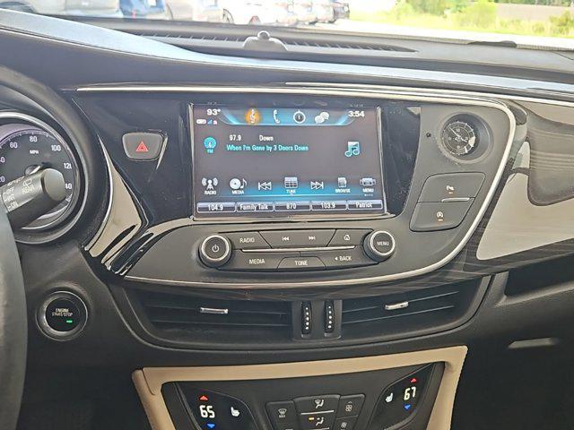 Photo of 2020 Summit White Buick Envision