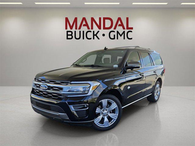 Photo of 2023 Agate Black Metallic Ford Expedition