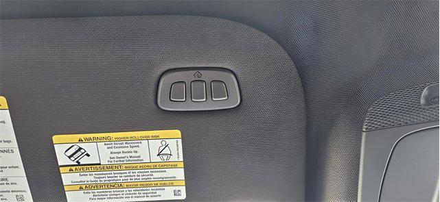 Photo of 2023 Agate Black Metallic Ford Expedition
