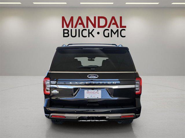 Photo of 2023 Agate Black Metallic Ford Expedition