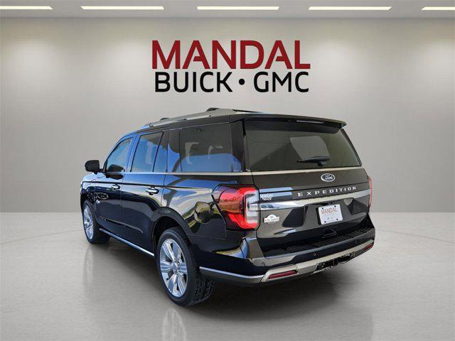 Photo of 2023 Agate Black Metallic Ford Expedition