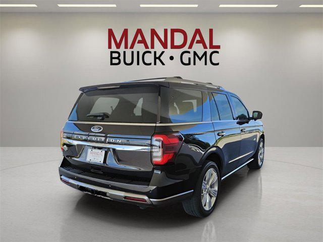 Photo of 2023 Agate Black Metallic Ford Expedition