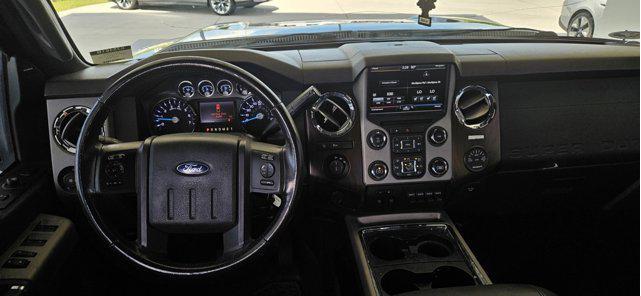 Photo of 2013 Tuxedo Black Metallic Ford F-250