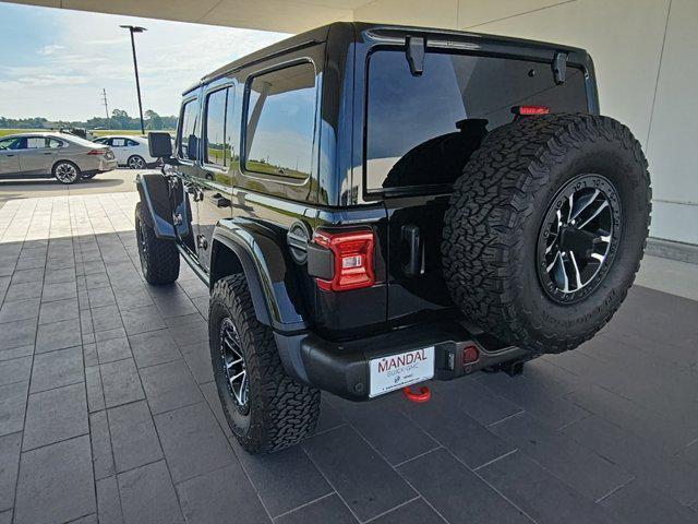 Photo of 2024 Black Clearcoat Jeep Wrangler