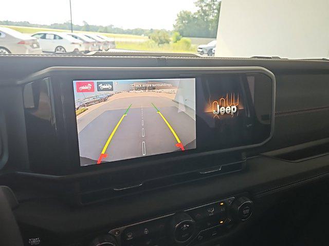 Photo of 2024 Black Clearcoat Jeep Wrangler
