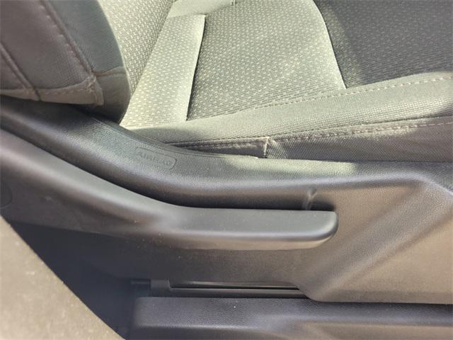 Photo of 2023 Summit White GMC Sierra 1500