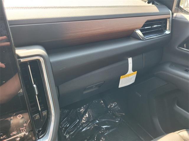 Photo of 2025 Downpour Metallic GMC Yukon XL