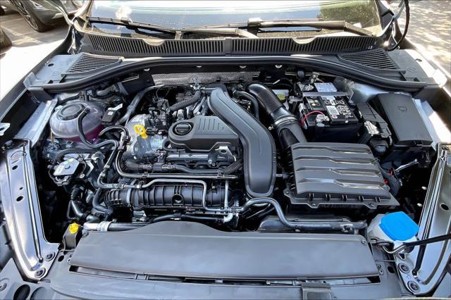 Photo of 2025 Pyrite Silver Metallic Volkswagen Jetta