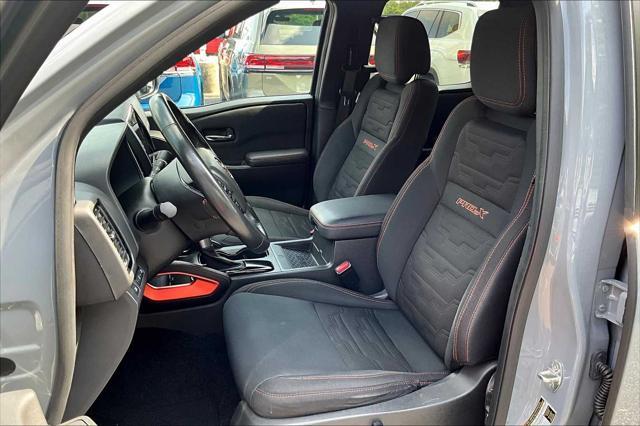 Photo of 2023 Boulder Gray Pearl Nissan Frontier