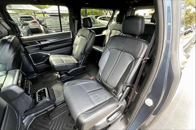 Photo of 2024 River Rock Jeep Wagoneer L